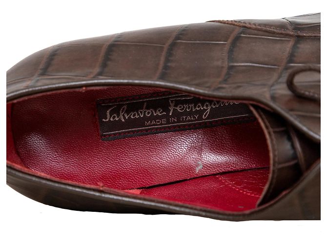 Prägeleder-Schuhe von Salvatore Ferragamo Braun - Ansicht 10