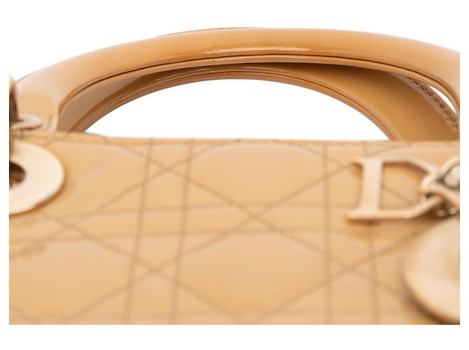 Dior Beige Large Patent Cannage Lady Dior - vista 10