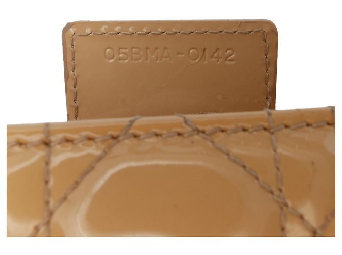 Dior Beige Large Patent Cannage Lady Dior - vista 6