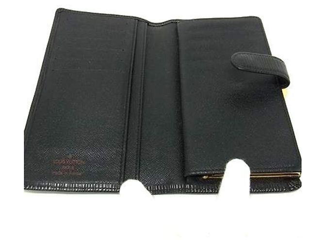 Louis Vuitton schwarze Epi-Leder Geldbörse im Bifold-Format - Ansicht 4