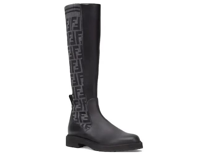 Fendi Rococo leather boots black - view 6