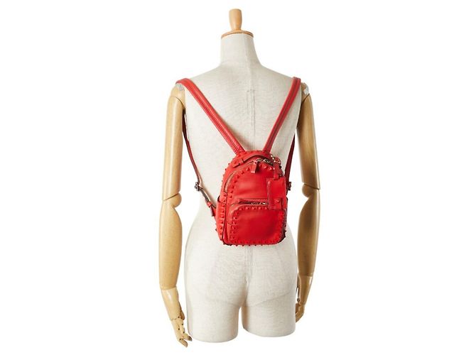 Sac à dos Valentino Rockstud en cuir rouge - vue 12