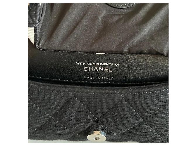 Chanel Coco Handle Borsa in Nylon Nero con Tote Bag - vista 4