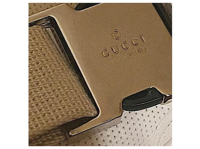 Borsa a cintura Gucci Jumbo GG in pelle bianca - vista 6