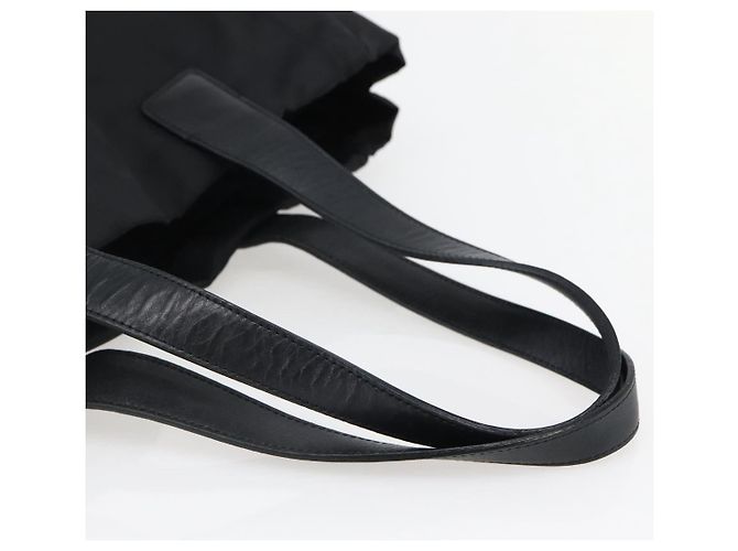 CHANEL Nuova Borsa Tote da Viaggio Nylon Nera CC Auth BA6319 Nero - vista 7