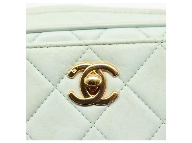 CHANEL Borsa a Spalla Matelassé in Pelle di Agnello Azzurro Chiaro Oro CC Auth bs29467 D'oro Blu chiaro - vista 19