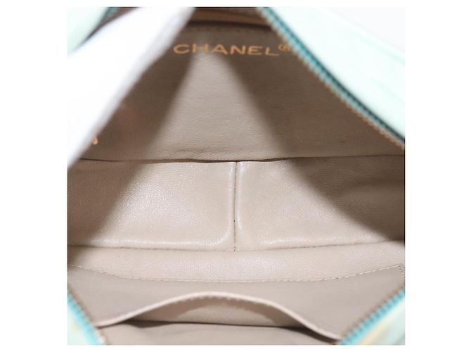 CHANEL Borsa a Spalla Matelassé in Pelle di Agnello Azzurro Chiaro Oro CC Auth bs29467 D'oro Blu chiaro - vista 9