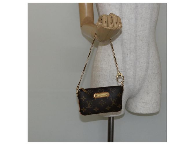 LOUIS VUITTON Pochette Mira PM Monogram Pouch M60095 LV Auth 143910V - vista 23