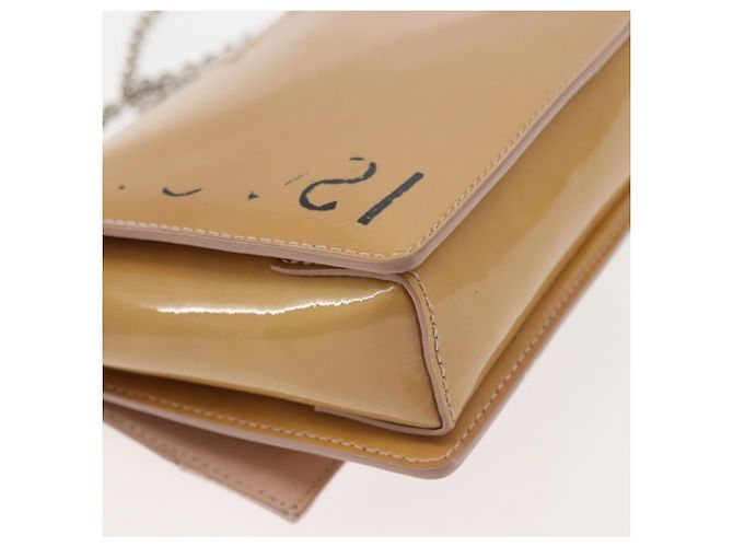 Borsa a Spalla Chain Vala Smalto Beige Argento Auth 143357 di Salvatore Ferragamo - vista 13