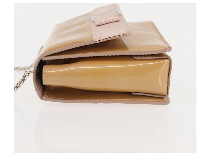 Borsa a Spalla Chain Vala Smalto Beige Argento Auth 143357 di Salvatore Ferragamo - vista 6