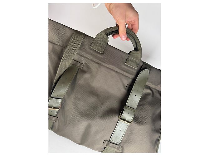 Borsa da viaggio vintage Issey Miyake kaki Cachi - vista 11