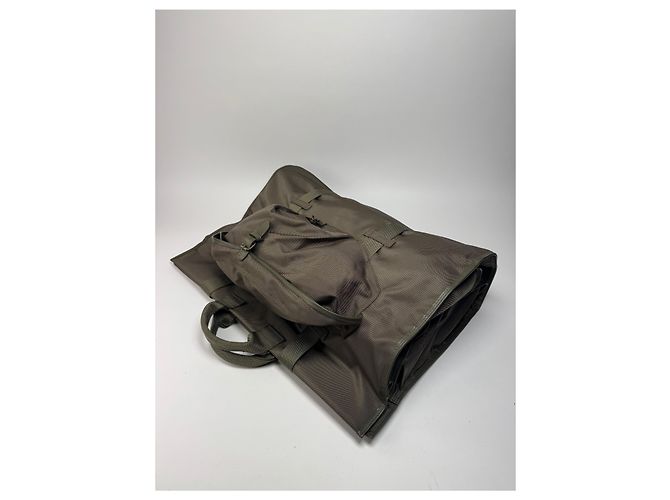 Borsa da viaggio vintage Issey Miyake kaki Cachi - vista 12