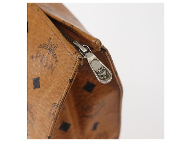 MCM Logogram Vicetos Bolso Clutch de Cuero PVC Marrón Dorado Auth am9102 - vista 12