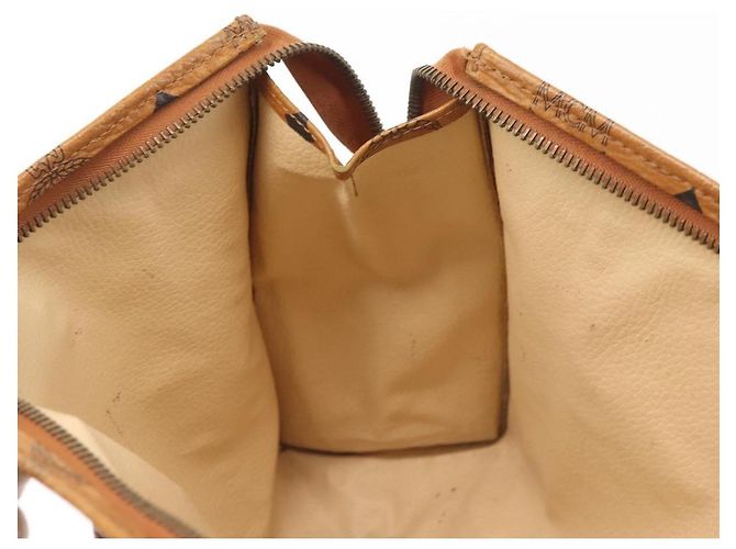 MCM Logogram Vicetos Bolso Clutch de Cuero PVC Marrón Dorado Auth am9102 - vista 16