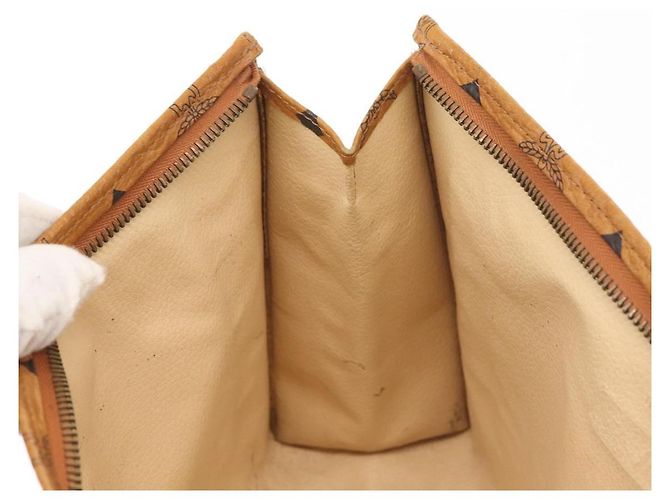 MCM Logogram Vicetos Bolso Clutch de Cuero PVC Marrón Dorado Auth am9102 - vista 17