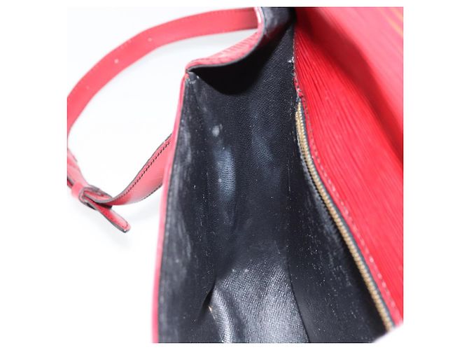 LOUIS VUITTON Borsa a Spalla Epi Saint Cloud GM Rossa M52197 LV Auth BA6120 Rosso - vista 23