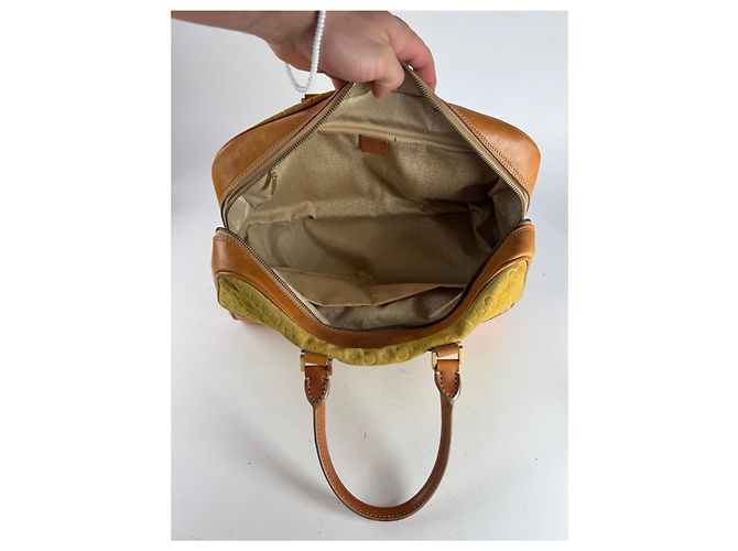 Triomphe Céline Borsa da viaggio weekender in monogramma Macadam di Celine Paris vintage marrone giallo Bianco - vista 3