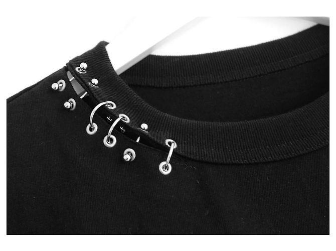 Camiseta Top Piercing Sacai Negro - vista 3