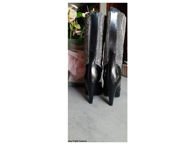 Botas Saint Laurent Abey de charol negro - vista 3
