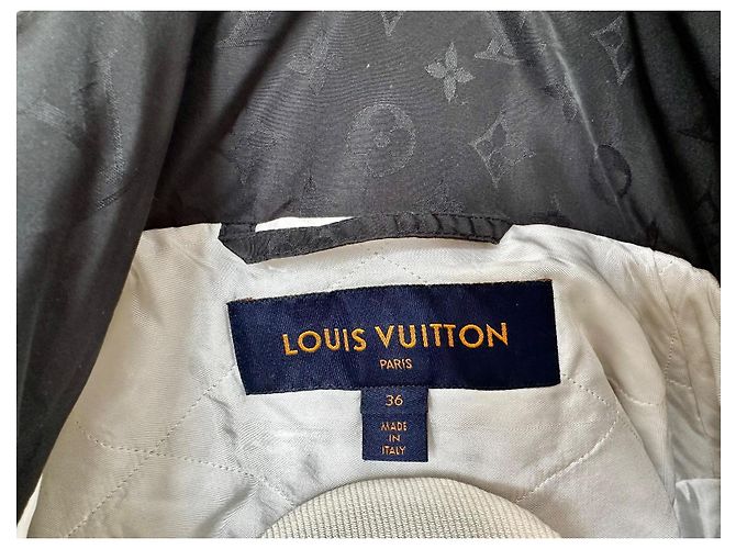 Louis Vuitton Daunenjacke Monogram Schwarz - Ansicht 7