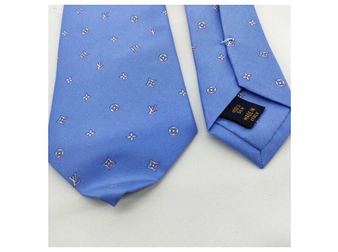 Cravatta in seta blu chiaro Louis Vuitton - vista 3