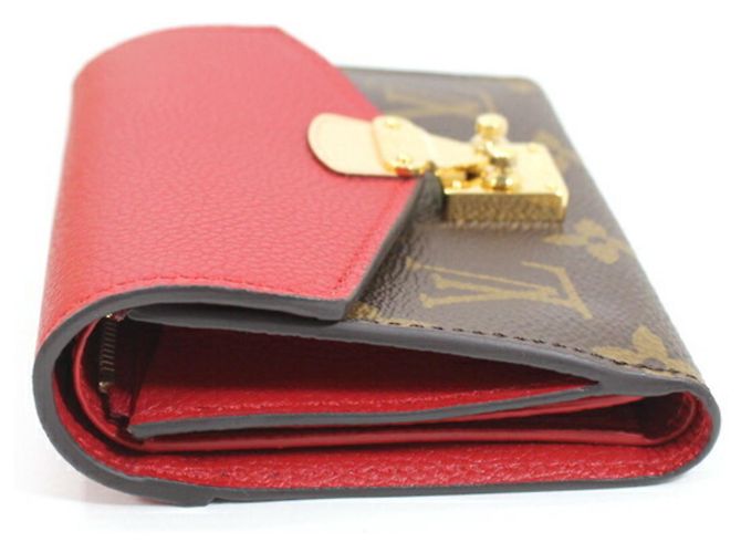 Pallas Billetera Trifold para Mujer Louis Vuitton Castaño Roja Fucsia Monograma - vista 3