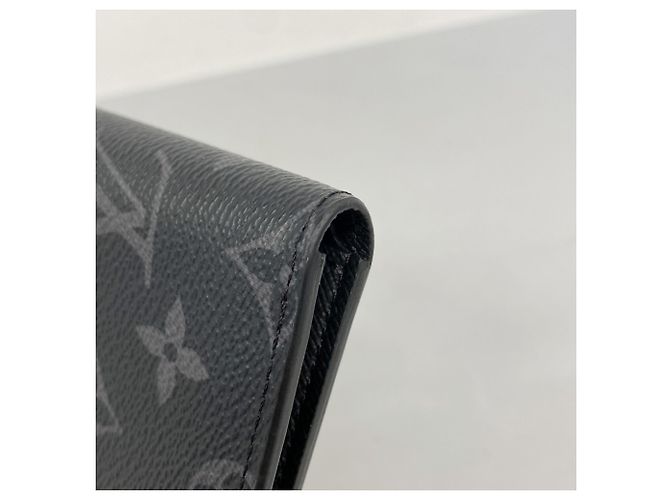 Slender Wallet Monogram Eclipse von Louis Vuitton Braun Schwarz - Ansicht 5