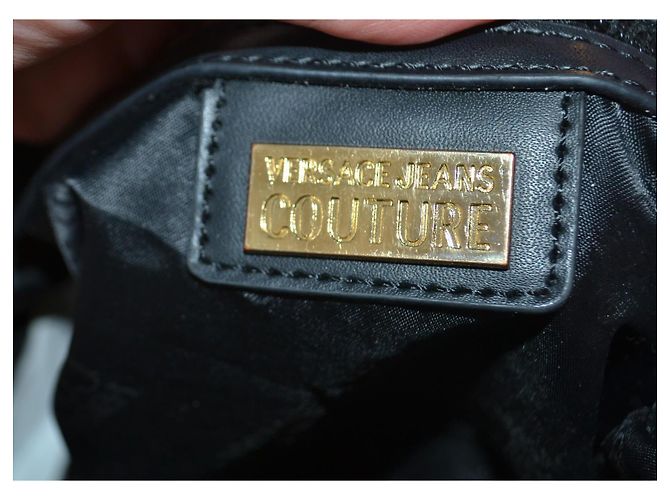 borsa a secchiello Versace Jeans Couture rosa in ecopelle - vista 9
