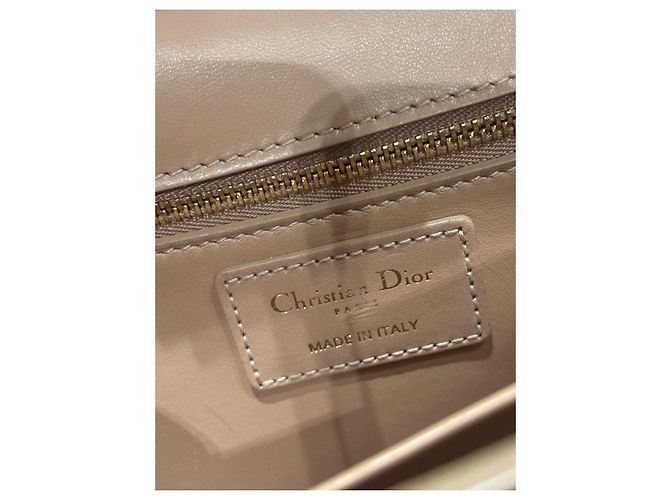 Borsa a mano Dior 30 Montaigne in pelle rosa - vista 4