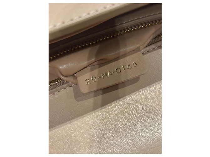 Borsa a mano Dior 30 Montaigne in pelle rosa - vista 5