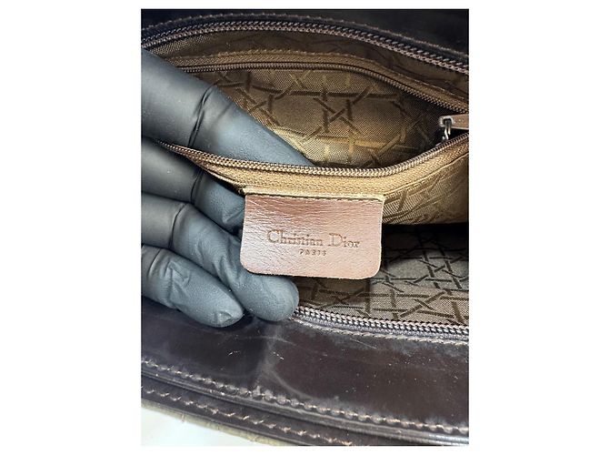 Christian Dior Dior Lady Dior tela e pelle verde 266 Verde scuro - vista 10