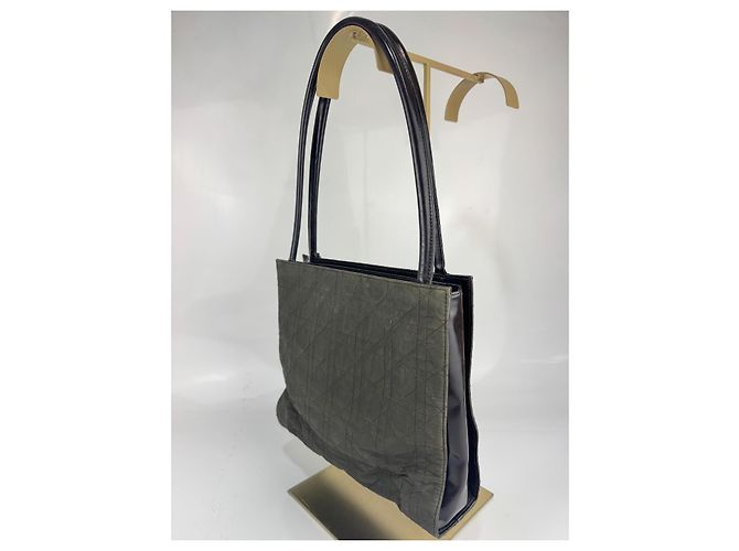 Christian Dior Dior Lady Dior tela e pelle verde 266 Verde scuro - vista 5