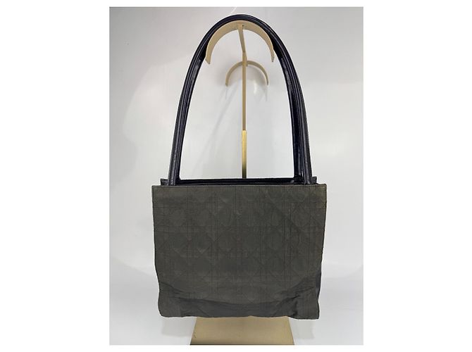 Christian Dior Dior Lady Dior tela e pelle verde 266 Verde scuro - vista 8