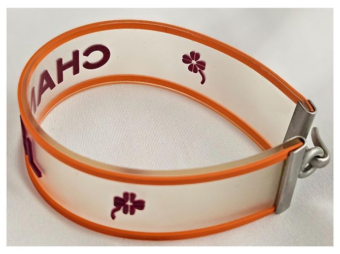 Coco Crush Bracciale Chanel CC manchette in gomma arancione - vista 6