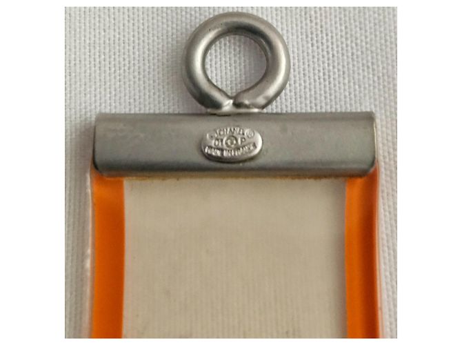 Coco Crush Bracciale Chanel CC manchette in gomma arancione - vista 8