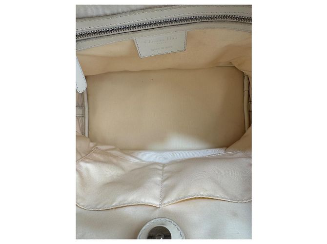 Christian Dior Borsa Dior in tela / pelle crema 268 Crudo - vista 16
