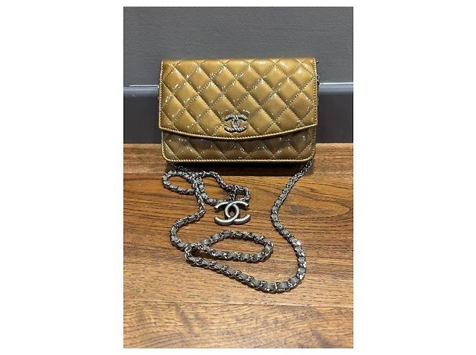 Wallet On Chain Portafoglio Chanel con catena D'oro - vista 11