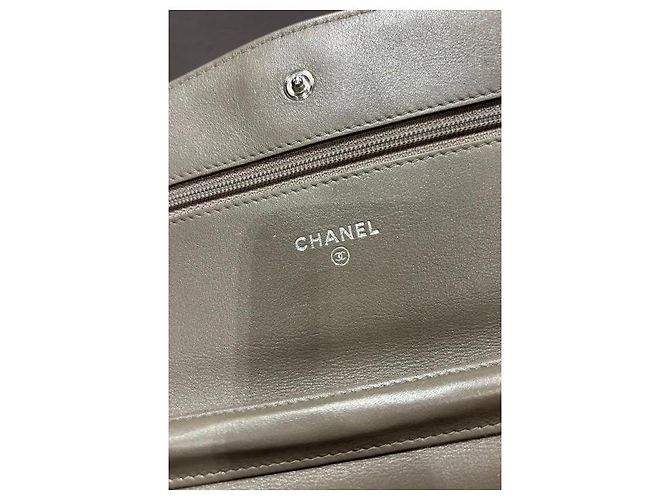 Wallet On Chain Portafoglio Chanel con catena D'oro - vista 3