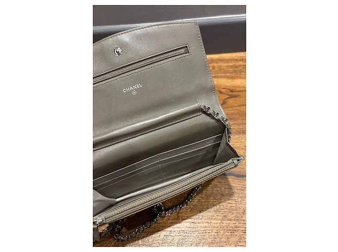 Wallet On Chain Portafoglio Chanel con catena D'oro - vista 6