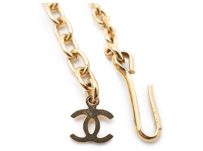Chanel Collana a catena con pendente rotondo in perle e logo CC D'oro - vista 10