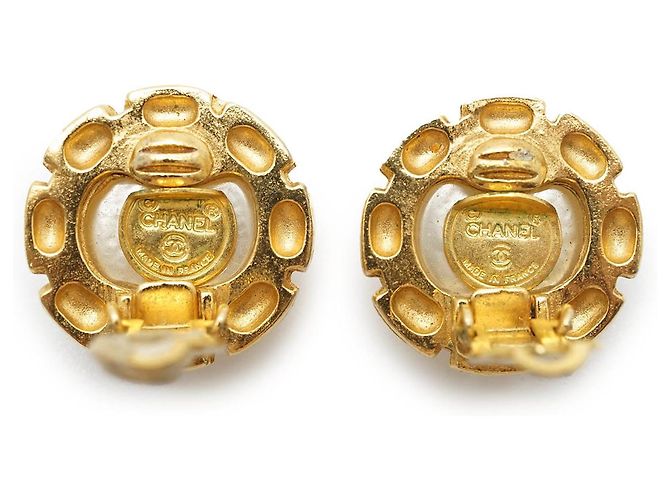 Chanel Orecchini a clip rotondi in perle artificiali vintage D'oro - vista 7