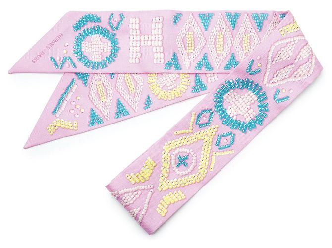 Hermès Kelly en Twilly de Seda Rosa Chicle - vista 2