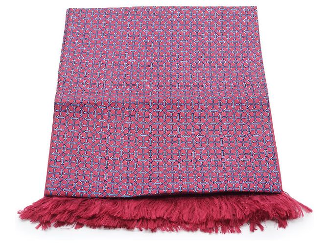 Sciarpa Hermès in seta bordeaux con frange Bordò - vista 3