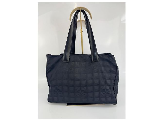 Borsa a spalla Chanel in tela / pelle nera 269 Nero - vista 2