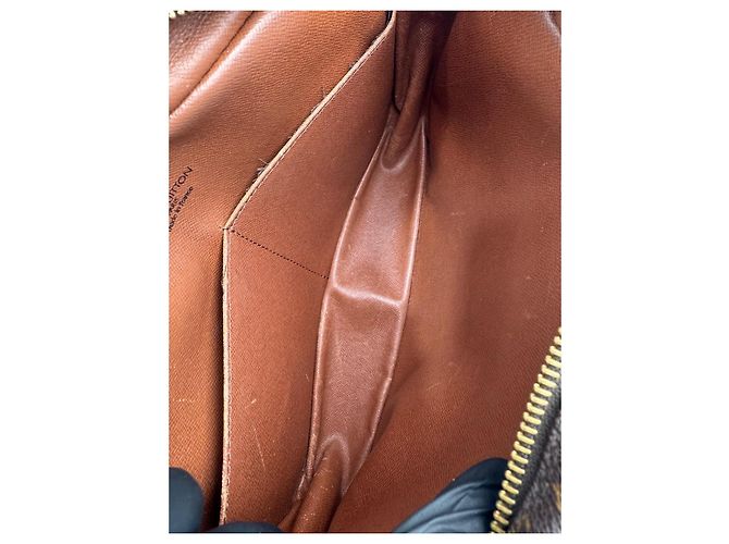 Borsa a spalla Louis Vuitton in pelle marrone 270 - vista 12