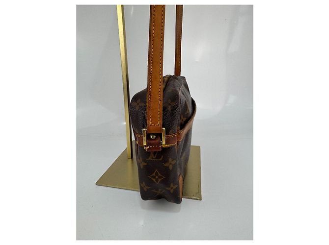 Borsa a spalla Louis Vuitton in pelle marrone 270 - vista 4