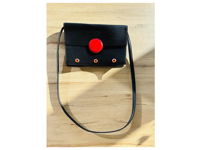 Clutch Louis Vuitton in pelle di struzzo nera Nero - vista 2