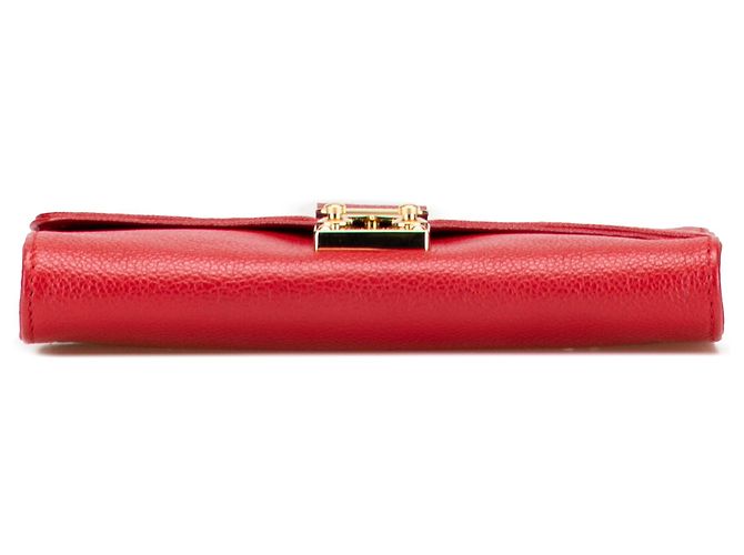 Pochette Saint Germain in Monogram Empreinte Rosso di Louis Vuitton - vista 3