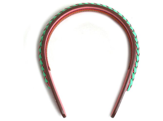 Faixa de cabelo Glenda em couro Swift da Hermès Rosa - vista 3