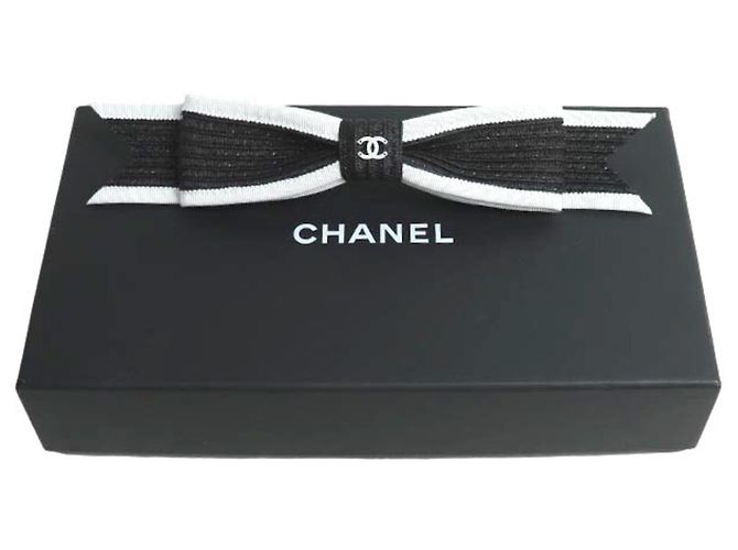 Fermaglio per capelli in nastro Coco Mark in tessuto metallico Chanel Nero Bianco - vista 6